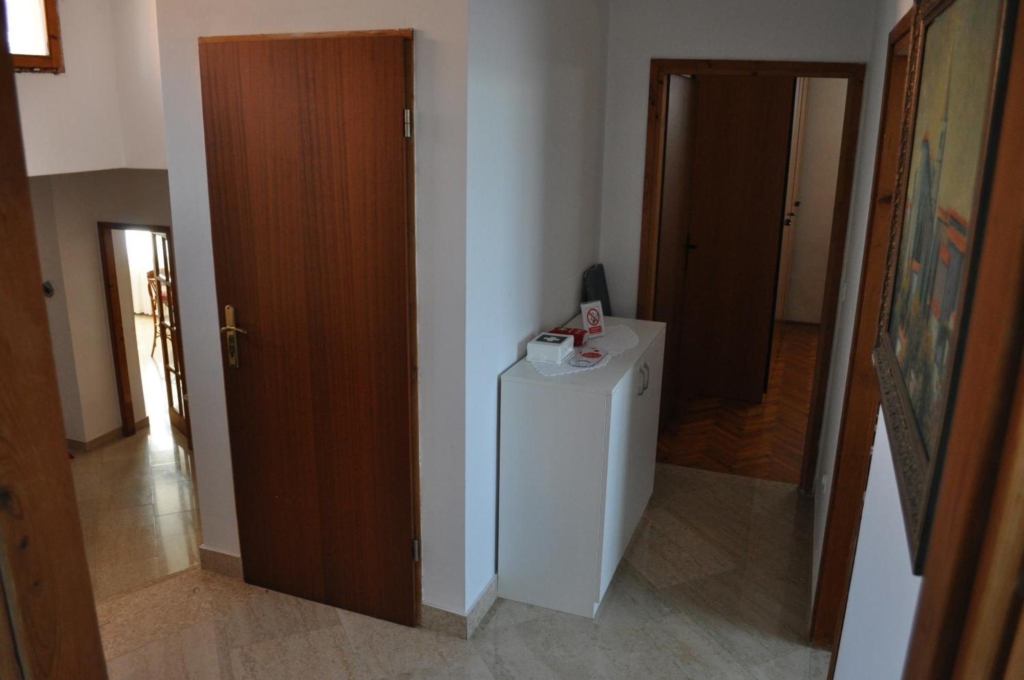 Apartman Ostrea *** Bale Eksteriør billede
