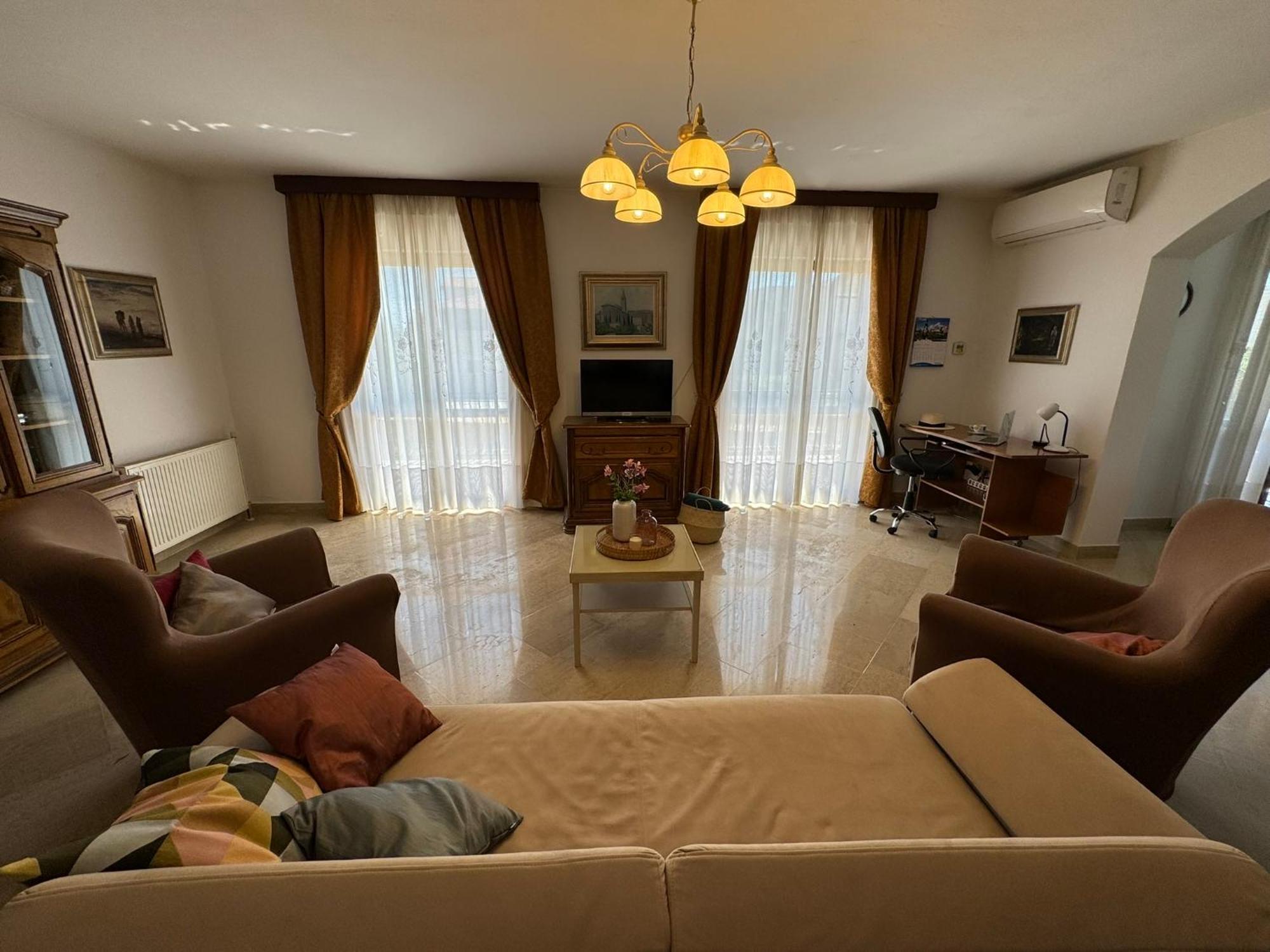 Apartman Ostrea *** Bale Eksteriør billede